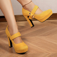 Jaune